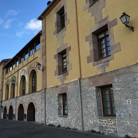 Hotel Rural El Valle Barruelo de Santullan Exterior photo